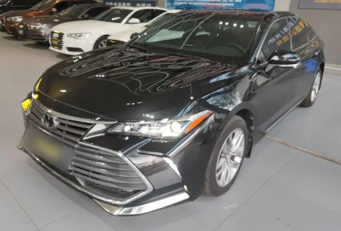 2019 Toyota Avalon 2.0L 178HP L4 CVT