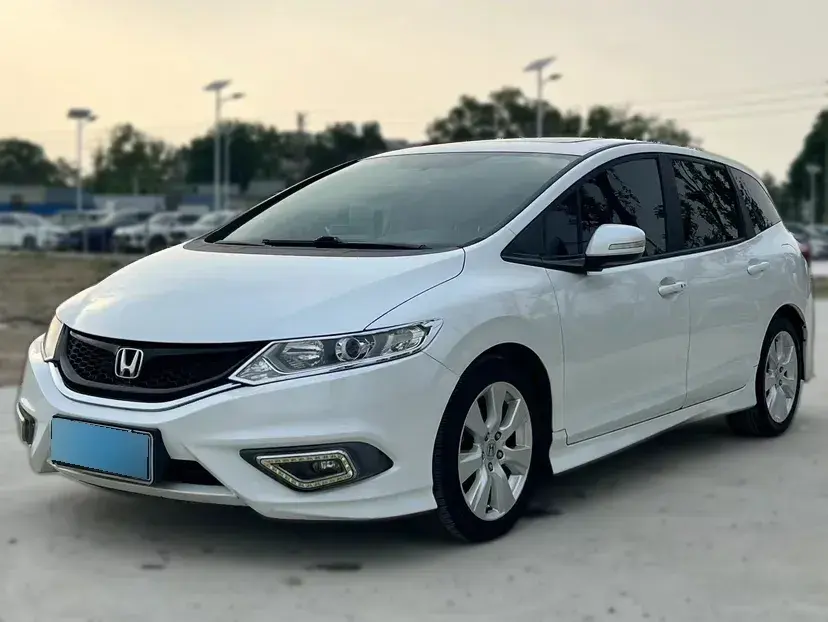 2017 Honda Jade 1.8L 141HP L4 5AT