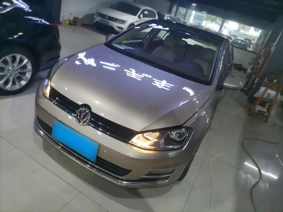 2015 Volkswagen Golf 1.4T 131HP L4 7DCT