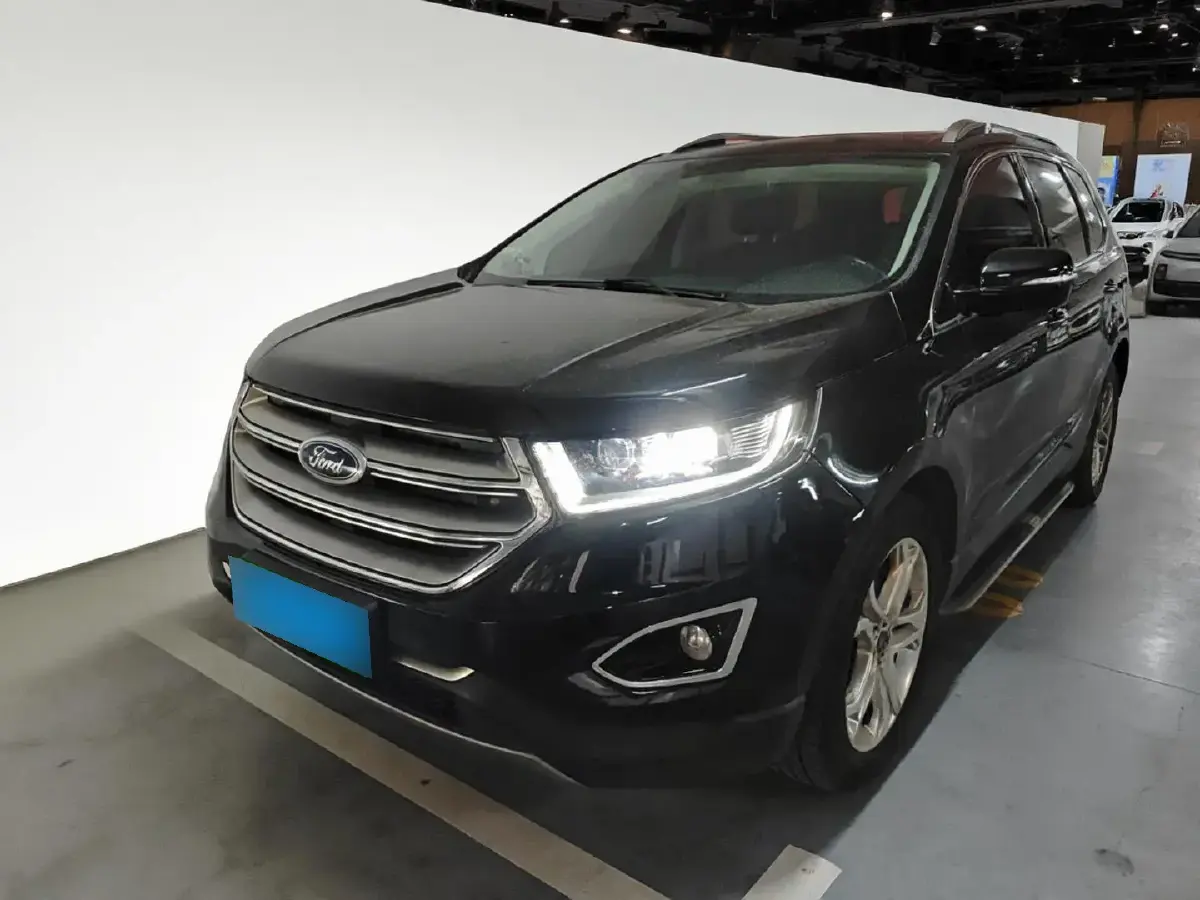 2016 Ford Edge 2.0T 245HP L4 6AT