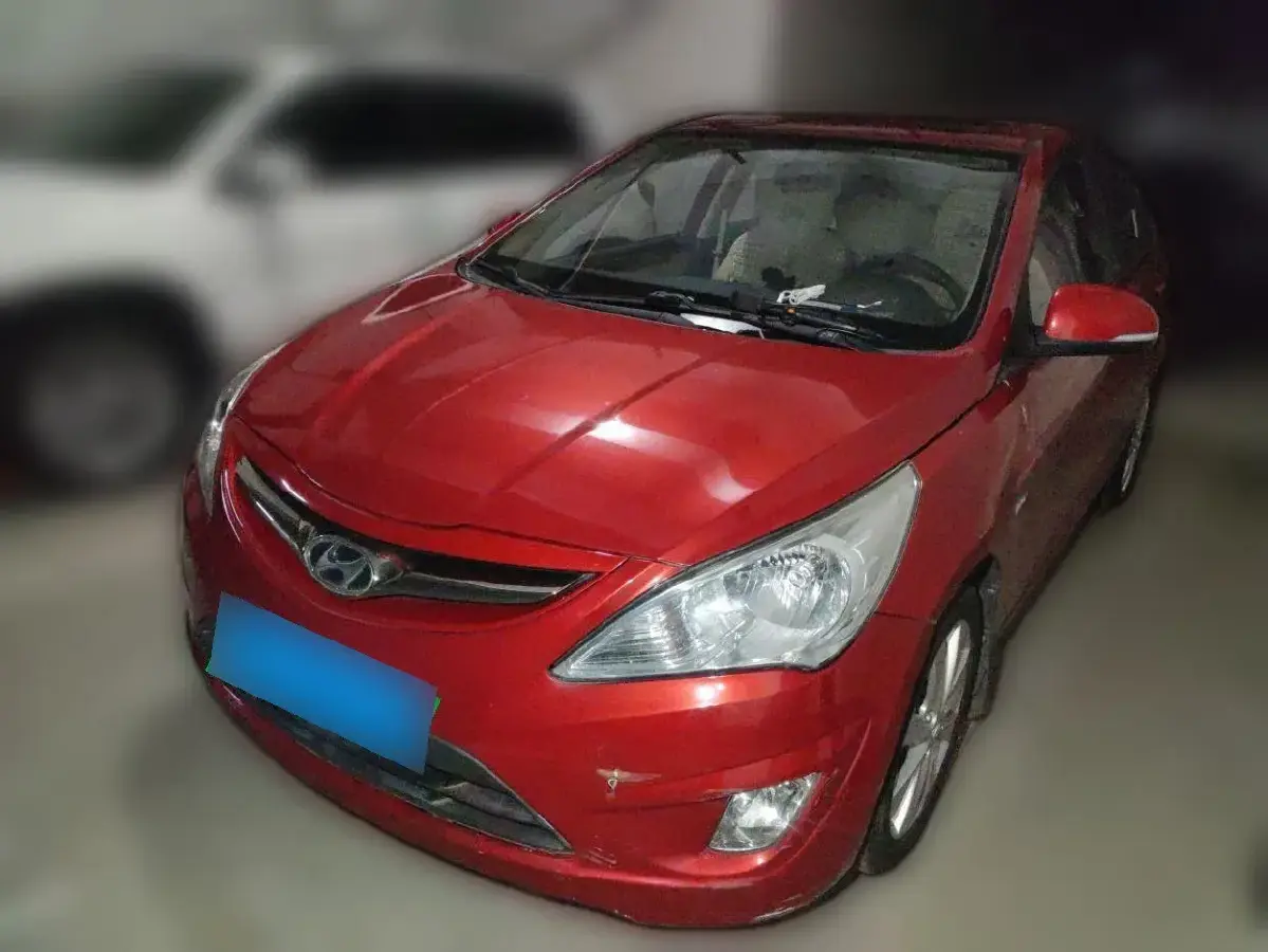 2011 Hyundai Reina 1.4L 107HP L4 4AT