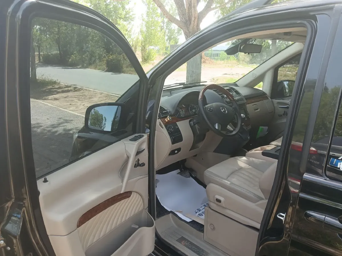 2013 Mercedes-Benz Viano 3.0L 224HP V6 5AT,autocango,china used car exporter,china ev exporter,chinese used car exporter,chinese used ev exporter