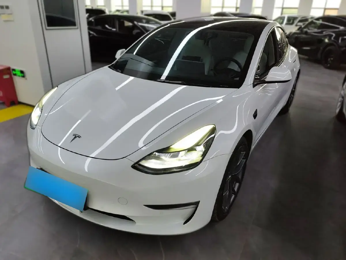 2021 Tesla Model 3 BEV 76.8KWH