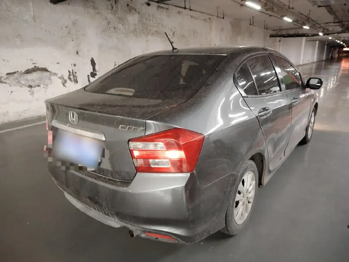 2012 Honda City Classic 1.5L 120HP L4 5MT,autocango,china used car exporter,china ev exporter,chinese used car exporter,chinese used ev exporter