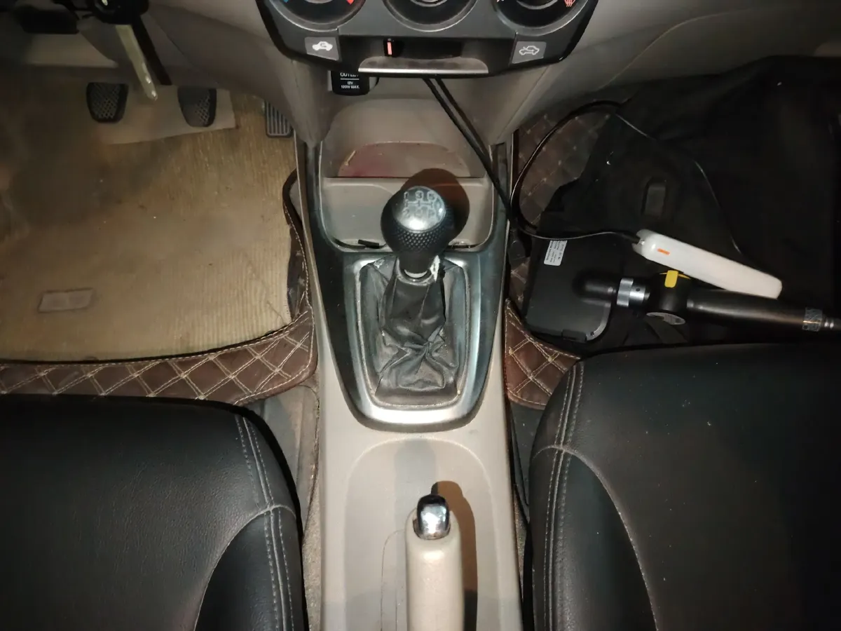 2012 Honda City Classic 1.5L 120HP L4 5MT,autocango,china used car exporter,china ev exporter,chinese used car exporter,chinese used ev exporter