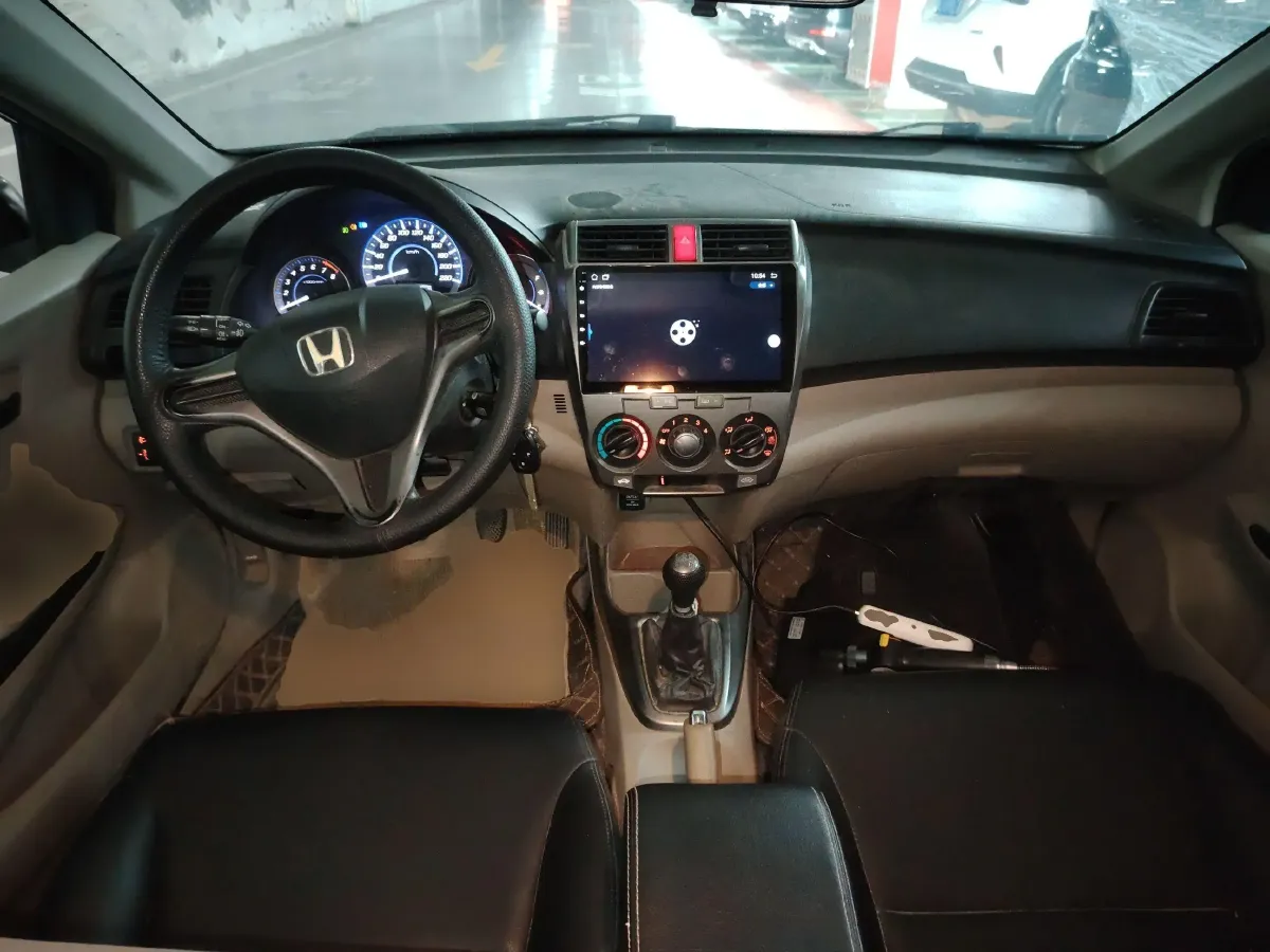 2012 Honda City Classic 1.5L 120HP L4 5MT,autocango,china used car exporter,china ev exporter,chinese used car exporter,chinese used ev exporter