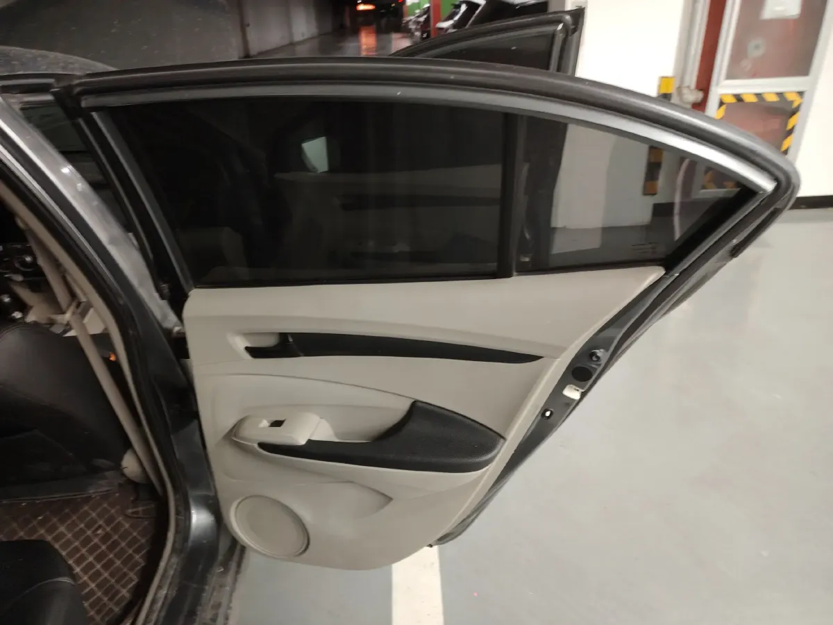 2012 Honda City Classic 1.5L 120HP L4 5MT,autocango,china used car exporter,china ev exporter,chinese used car exporter,chinese used ev exporter