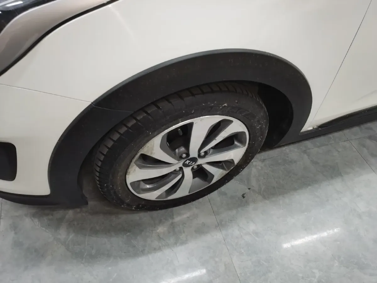 2017 Kia KX Cross 1.4L 100HP L4 6AT,autocango,china used car exporter,china ev exporter,chinese used car exporter,chinese used ev exporter