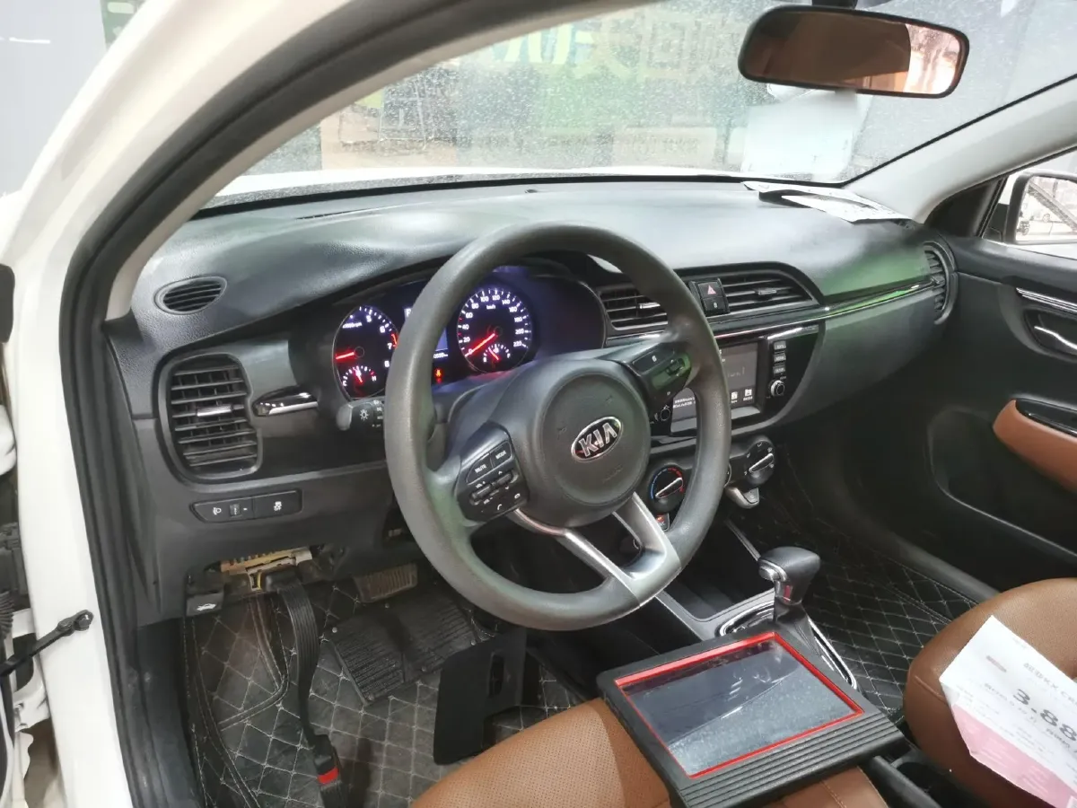 2017 Kia KX Cross 1.4L 100HP L4 6AT,autocango,china used car exporter,china ev exporter,chinese used car exporter,chinese used ev exporter