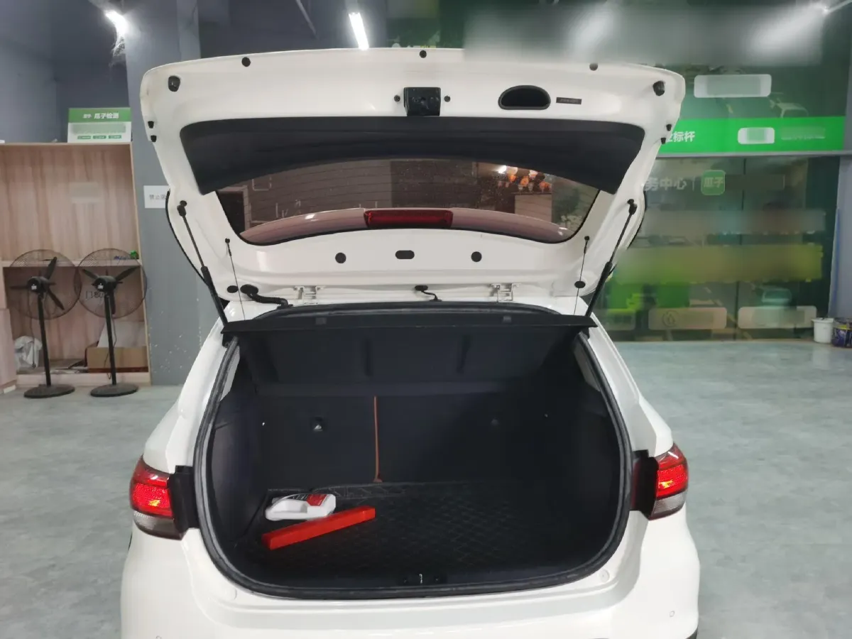 2017 Kia KX Cross 1.4L 100HP L4 6AT,autocango,china used car exporter,china ev exporter,chinese used car exporter,chinese used ev exporter