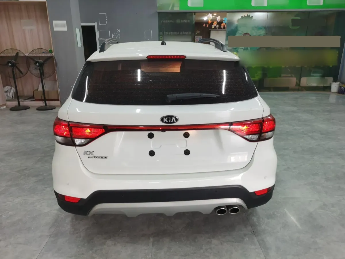 2017 Kia KX Cross 1.4L 100HP L4 6AT,autocango,china used car exporter,china ev exporter,chinese used car exporter,chinese used ev exporter