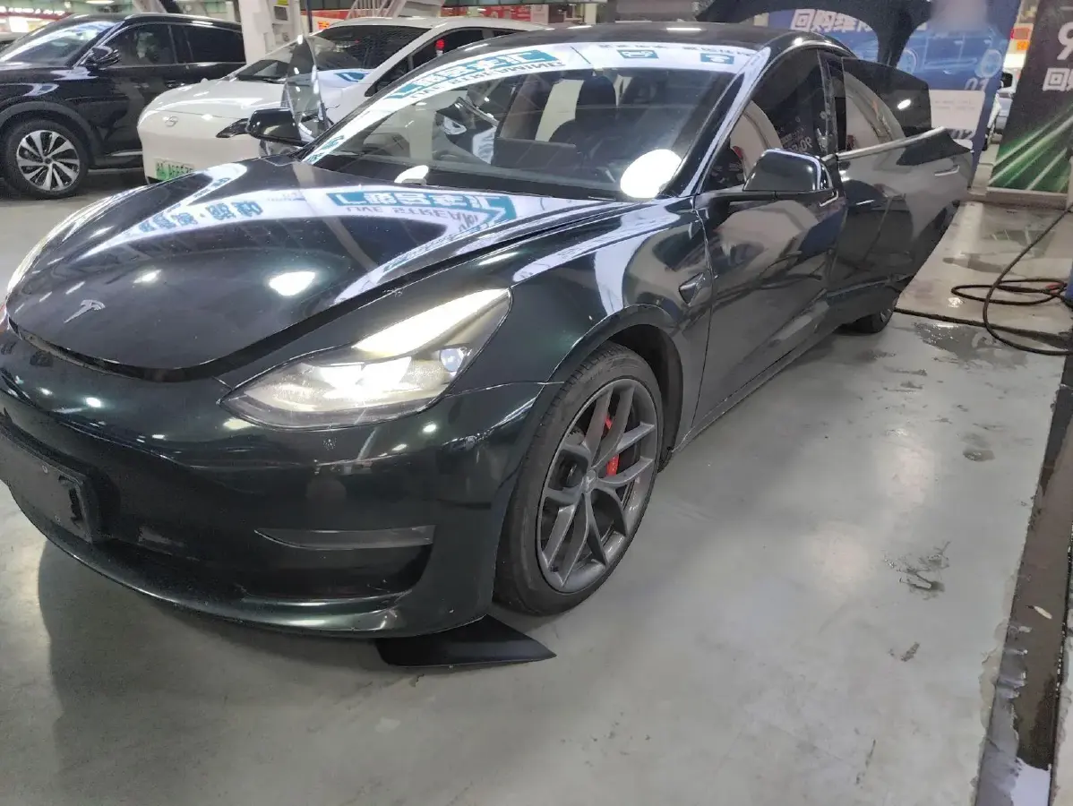 2021 Tesla Model 3 BEV 76.8KWH