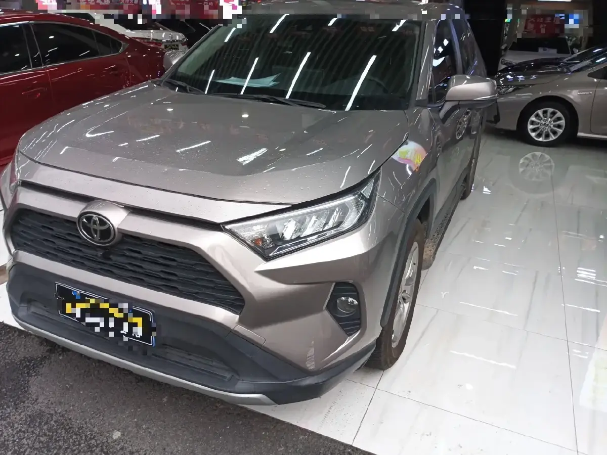 2020 Toyota RAV4 2.0L 171HP L4 CVT