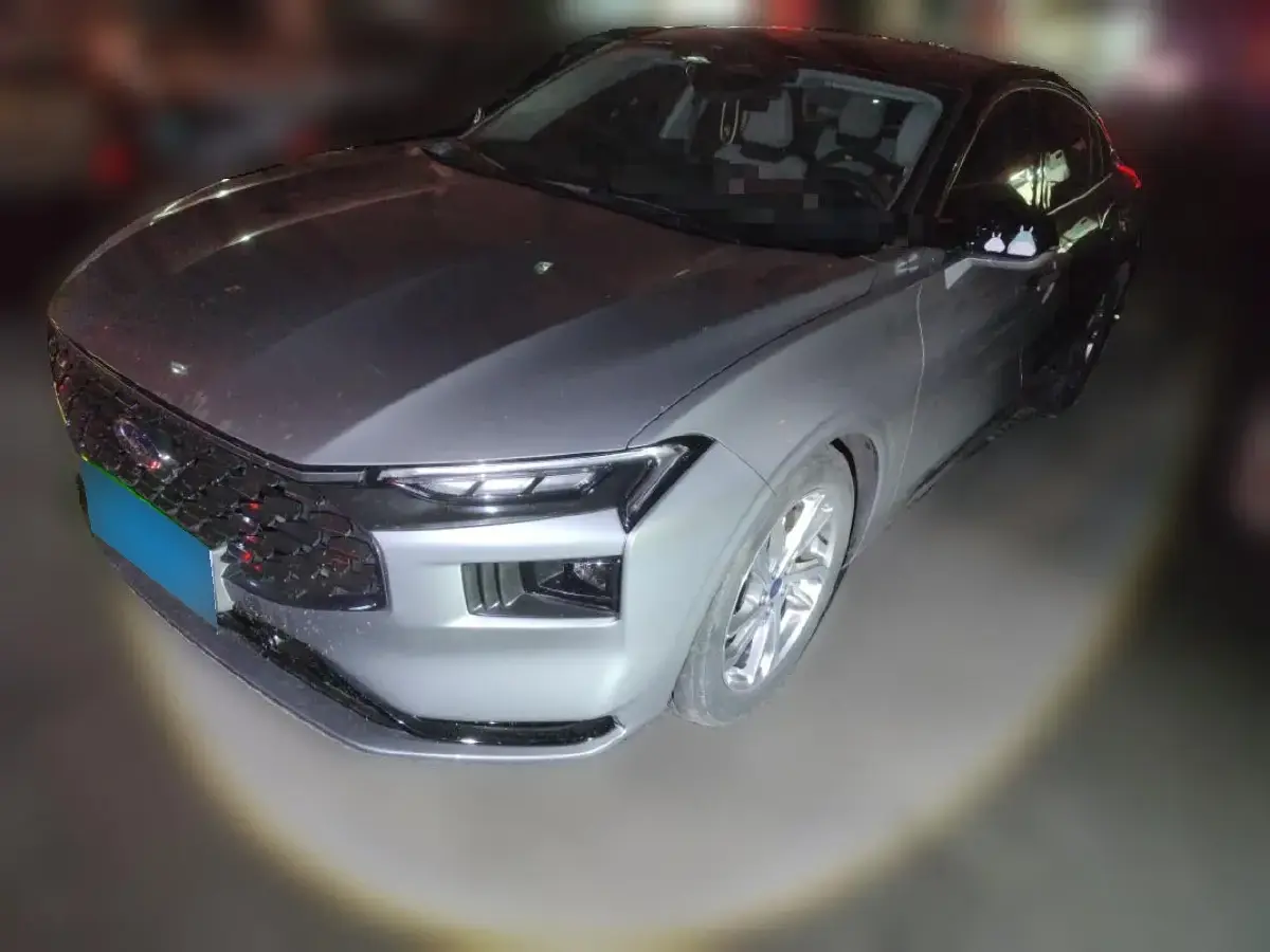 2022 Ford Mondeo 2.0T 238HP L4 8AT