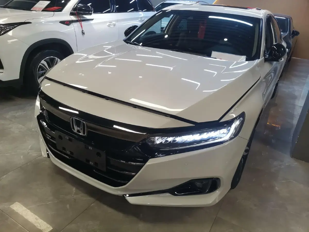 2022 Honda Accord 1.5T 194HP L4 CVT