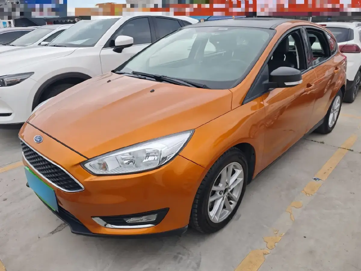 2015 Ford Focus 1.6L 125HP L4 6DCT