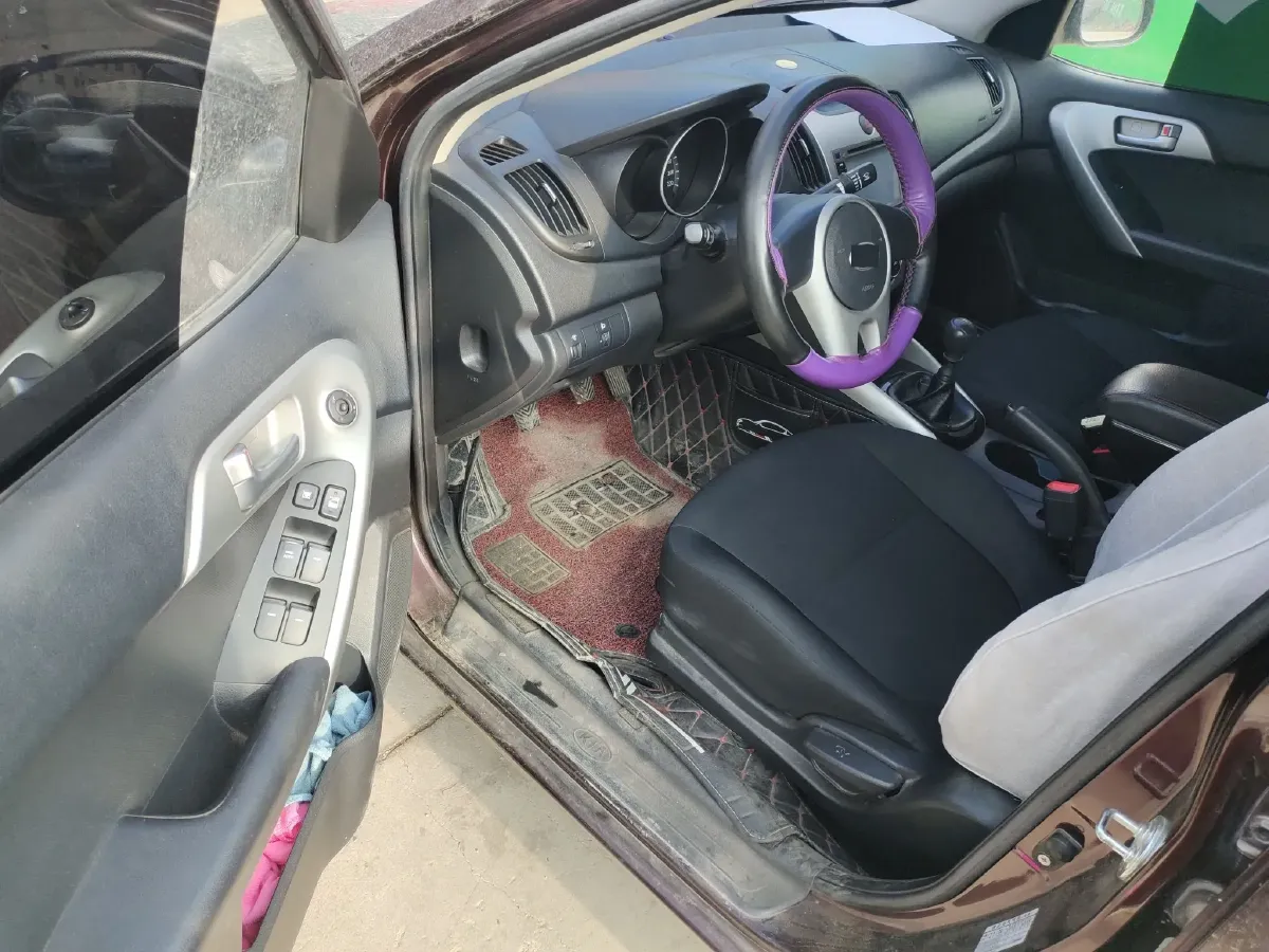 2014 Kia Forte 1.6L 123HP L4 5MT,autocango,china used car exporter,china ev exporter,chinese used car exporter,chinese used ev exporter