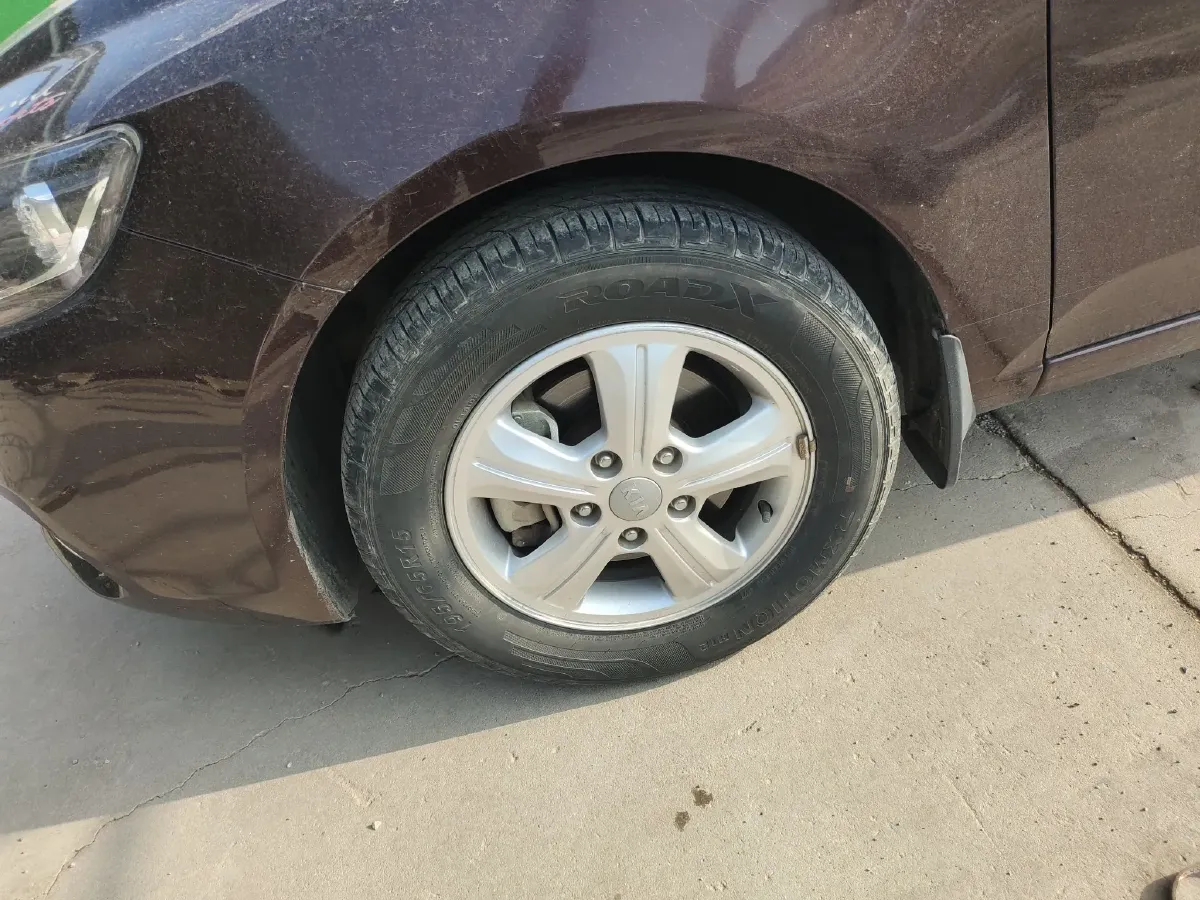 2014 Kia Forte 1.6L 123HP L4 5MT,autocango,china used car exporter,china ev exporter,chinese used car exporter,chinese used ev exporter