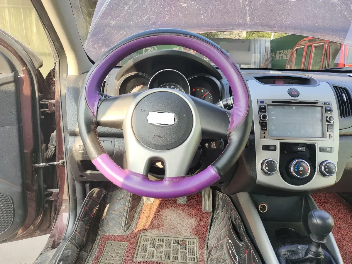 2014 Kia Forte 1.6L 123HP L4 5MT,autocango,china used car exporter,china ev exporter,chinese used car exporter,chinese used ev exporter