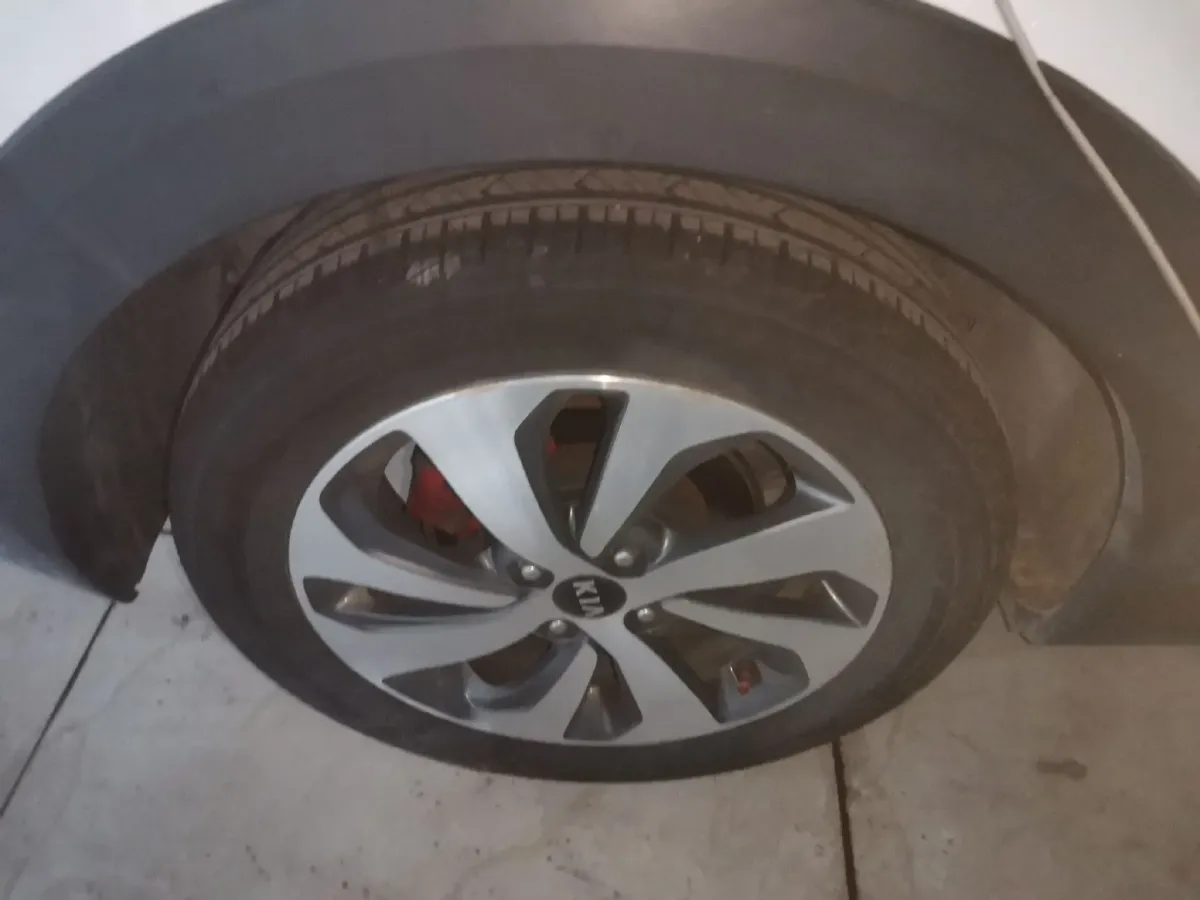 2017 Kia KX Cross 1.4L 100HP L4 6AT,autocango,china used car exporter,china ev exporter,chinese used car exporter,chinese used ev exporter