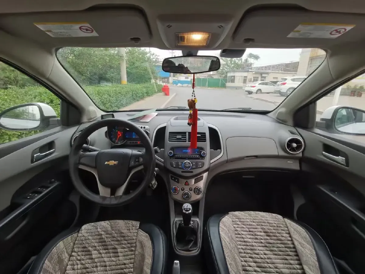 2011 Chevrolet Aveo 1.4L 103HP L4 5MT,autocango,china used car exporter,china ev exporter,chinese used car exporter,chinese used ev exporter