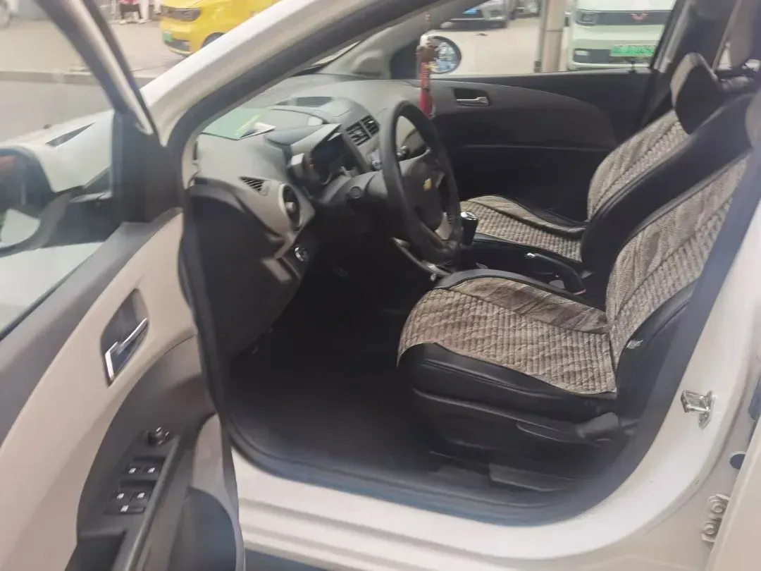 2011 Chevrolet Aveo 1.4L 103HP L4 5MT,autocango,china used car exporter,china ev exporter,chinese used car exporter,chinese used ev exporter