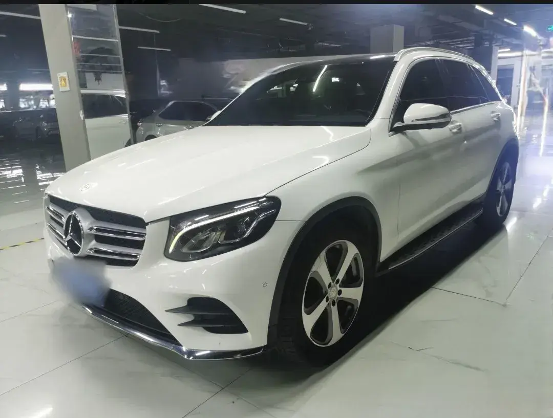 2017 Mercedes-Benz GLC Class 2.0T 211HP L4 9AT