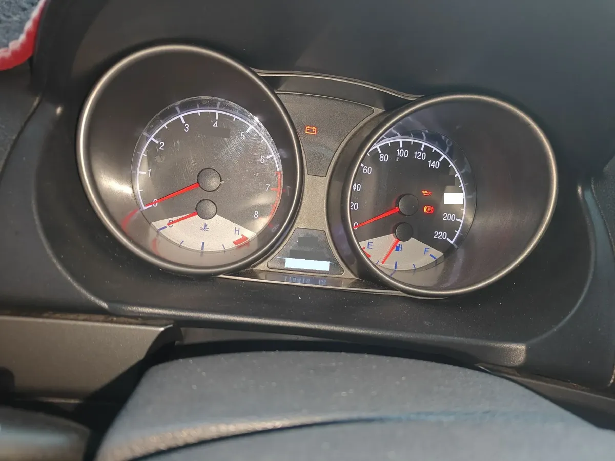 2014 Geely GX7 1.8L 139HP L4 5MT,autocango,china used car exporter,china ev exporter,chinese used car exporter,chinese used ev exporter