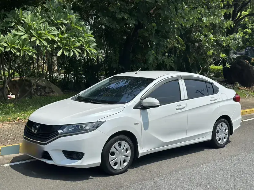 2016 Honda Greiz 1.5L 131HP L4 CVT