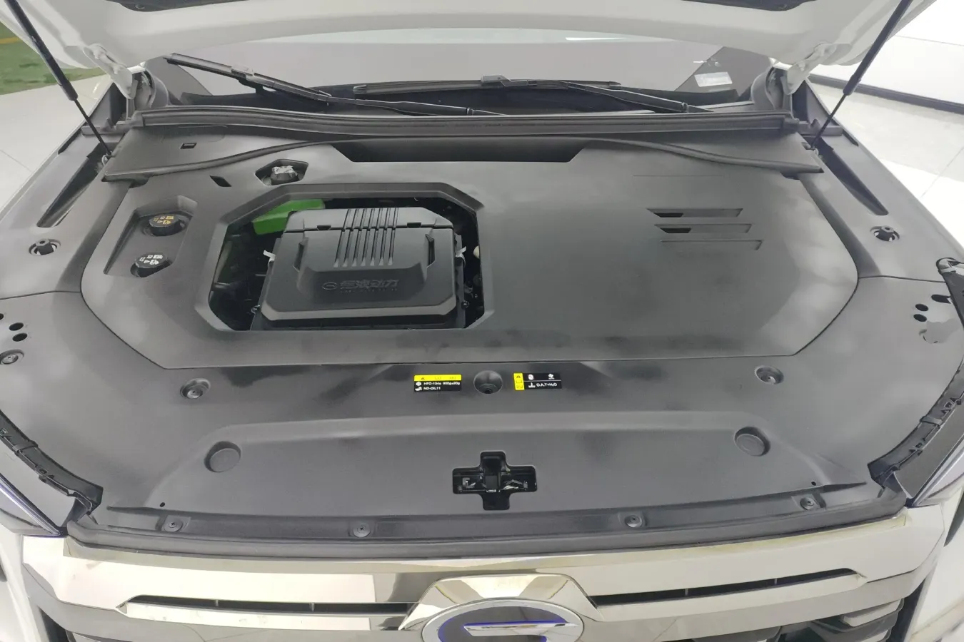 2024 GAC Trumpchi ES9 2.0T 190HP L4 2DHT PHEV 25.57KWH,autocango,china used car exporter,china ev exporter,chinese used car exporter,chinese used ev exporter