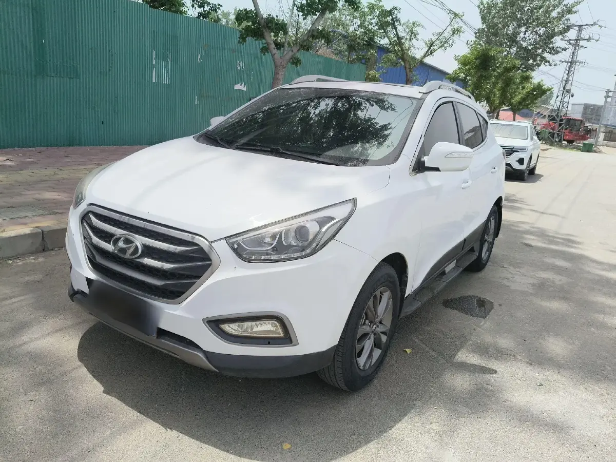 2013 Hyundai ix35 2.0L 165HP L4 6AT