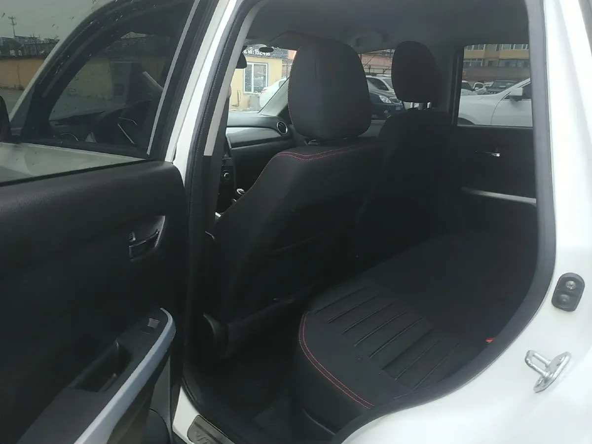 2016 Suzuki Vitara 1.6L 122HP L4 5MT,autocango,china used car exporter,china ev exporter,chinese used car exporter,chinese used ev exporter