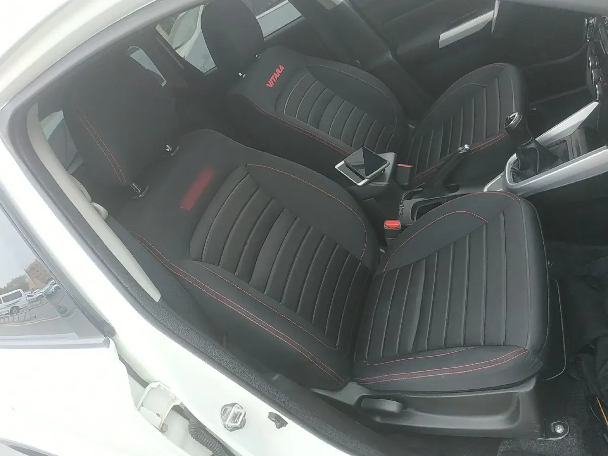 2016 Suzuki Vitara 1.6L 122HP L4 5MT,autocango,china used car exporter,china ev exporter,chinese used car exporter,chinese used ev exporter