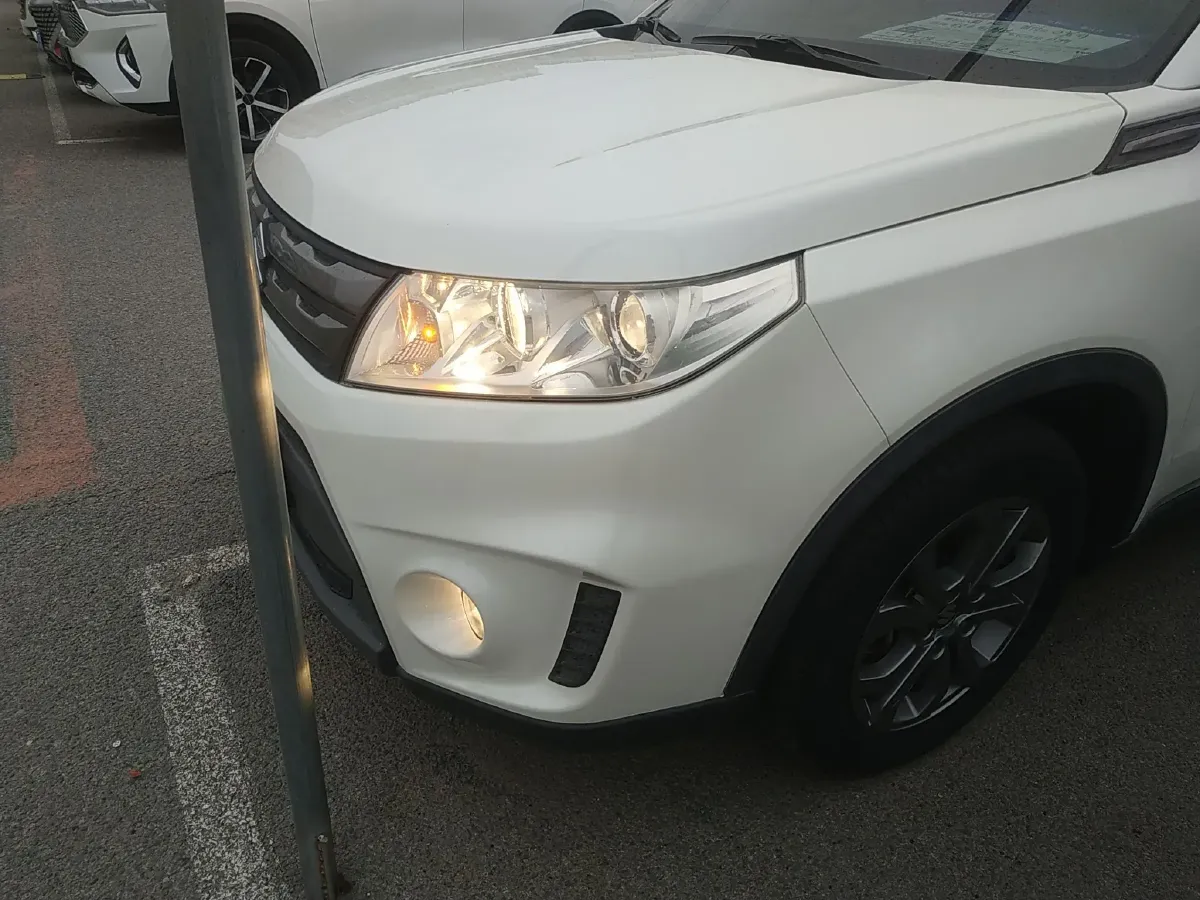 2016 Suzuki Vitara 1.6L 122HP L4 5MT,autocango,china used car exporter,china ev exporter,chinese used car exporter,chinese used ev exporter