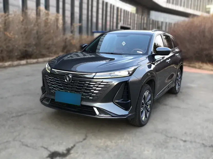 2023 ChangAn CS75 Plus 1.5T 188HP L4 8AT