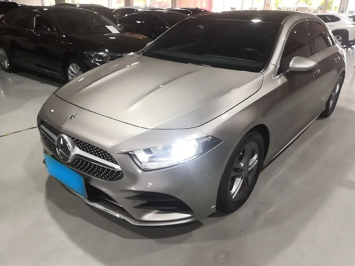 2021 Mercedes-Benz A Class 1.3T 136HP L4 7DCT