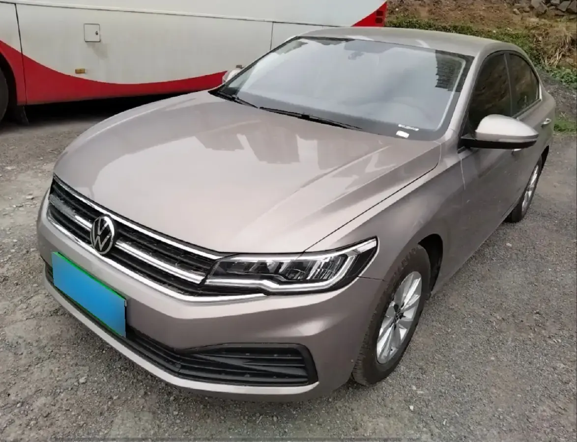 2021 Volkswagen Bora 1.5L 113HP L4 6AT
