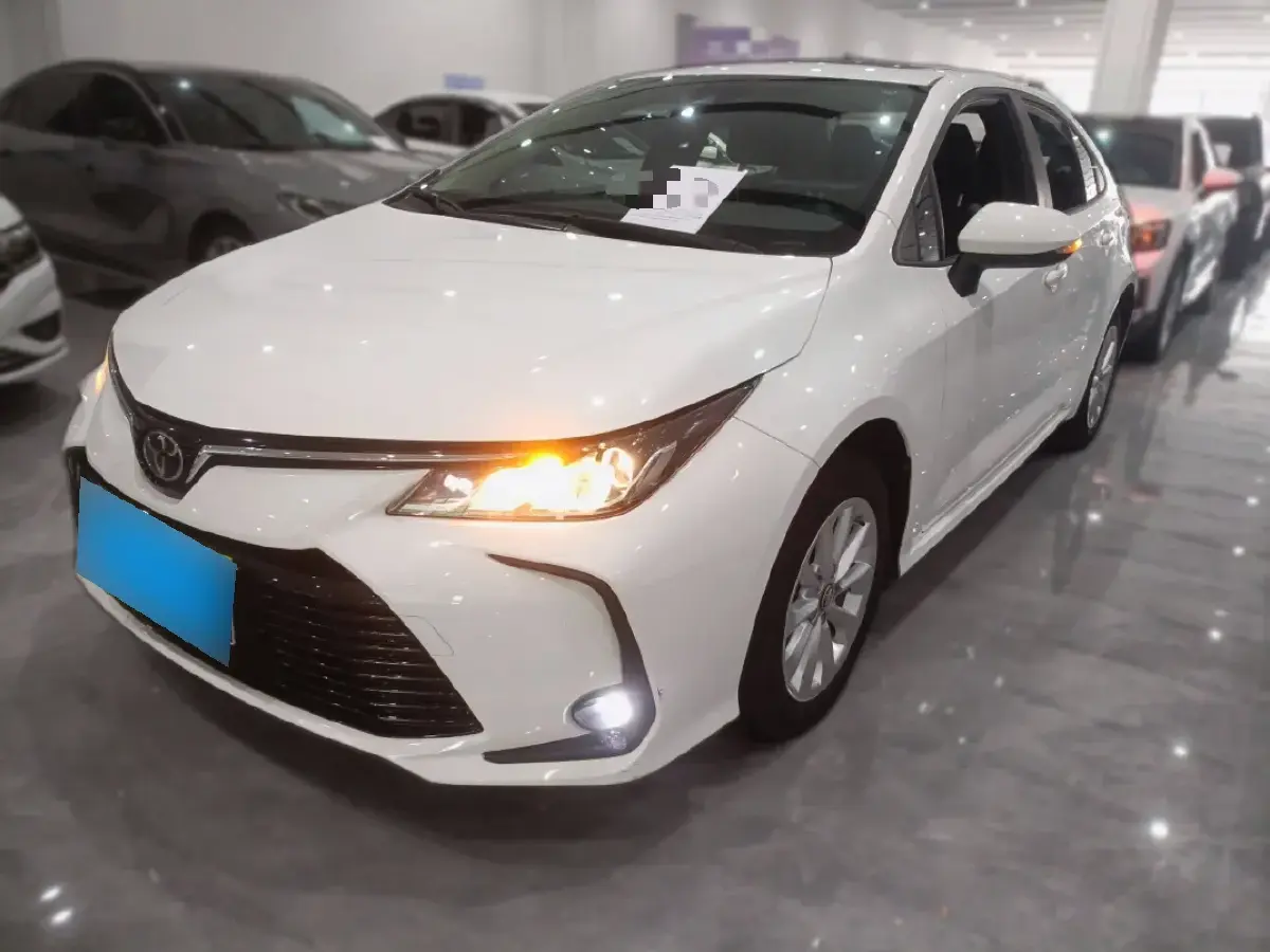 2021 Toyota Corolla 1.2T 116HP L4 CVT