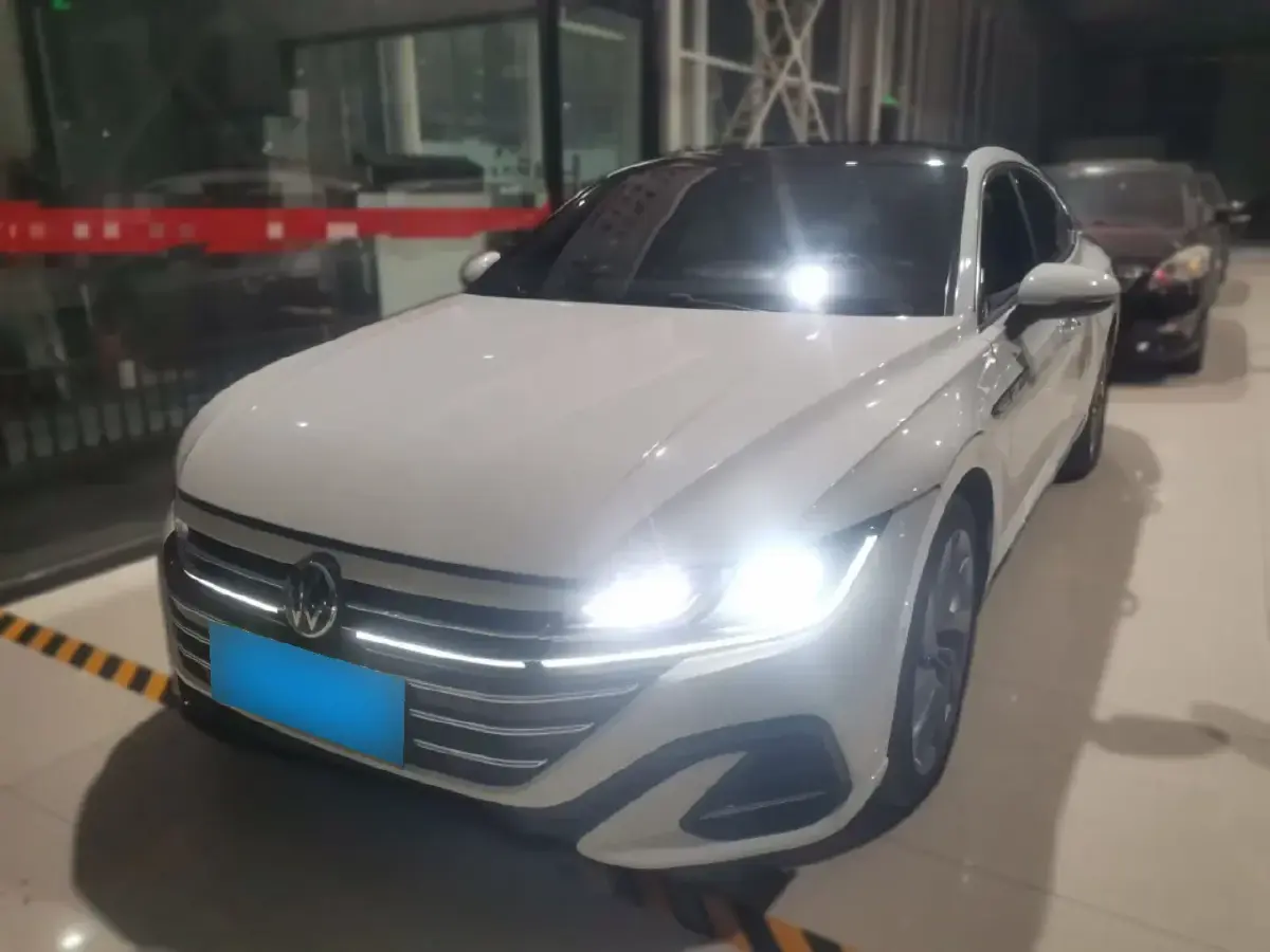 2021 Volkswagen CC 2.0T 186HP L4 7DCT