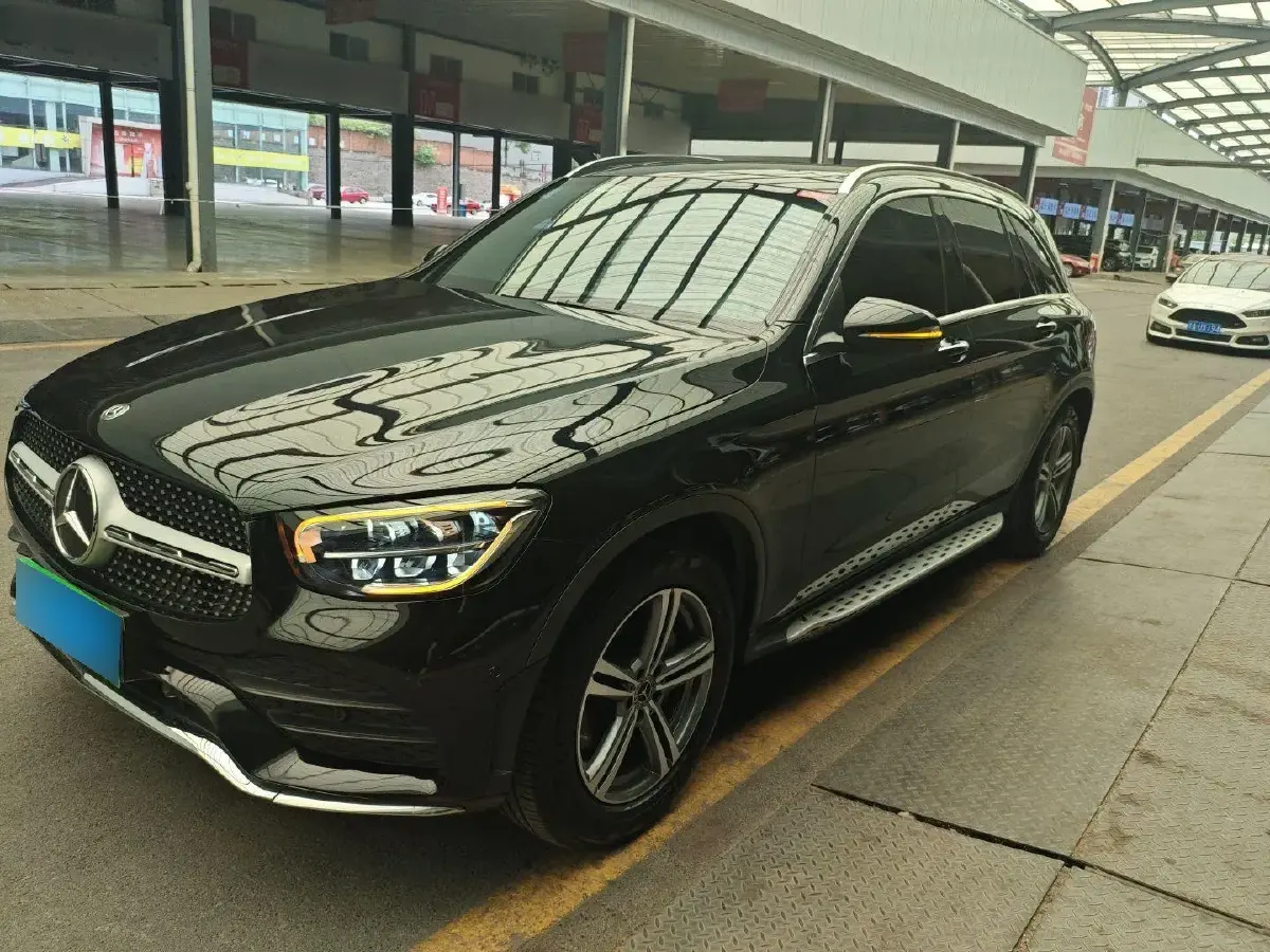 2020 Mercedes-Benz GLC Class 2.0T 197HP L4 9AT