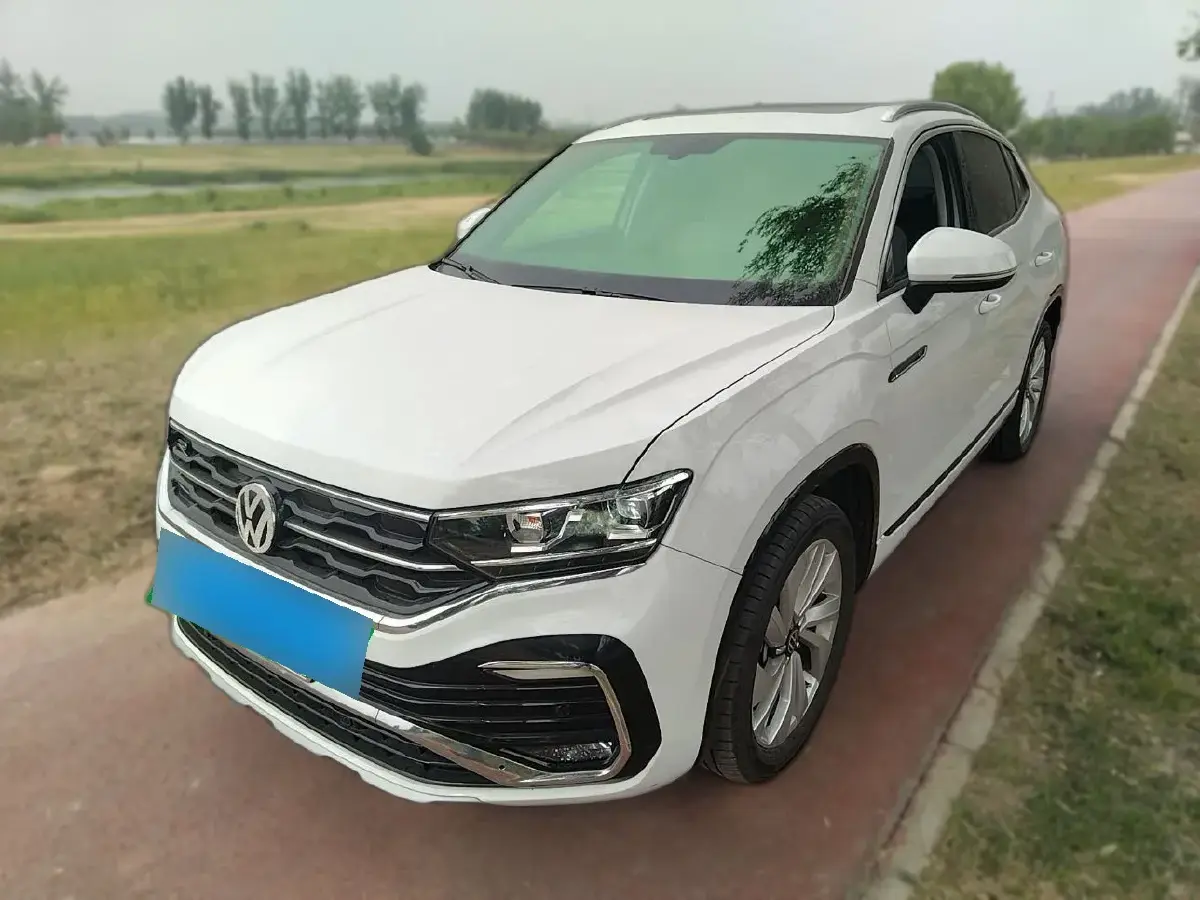 2020 Volkswagen Tayron X 2.0T 186HP L4 7DCT