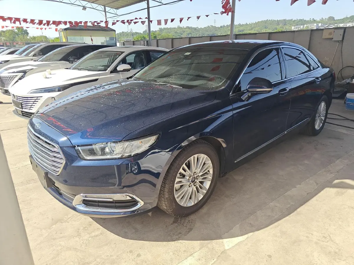 2017 Ford Taurus 2.0T 245HP L4 6AT