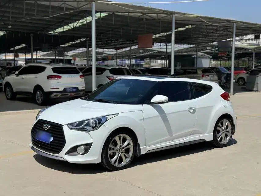 2015 Hyundai Veloster 1.6T 204HP L4 7DCT