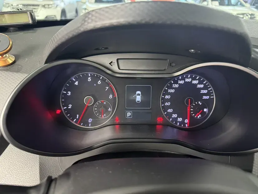 2015 Hyundai Veloster 1.6T 204HP L4 7DCT,autocango,china used car exporter,china ev exporter,chinese used car exporter,chinese used ev exporter