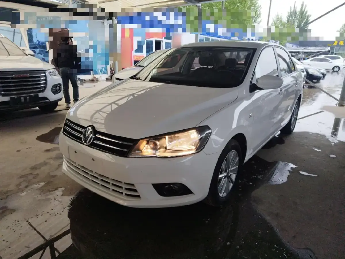 2015 Volkswagen Jetta 1.4L 90HP L4 5MT