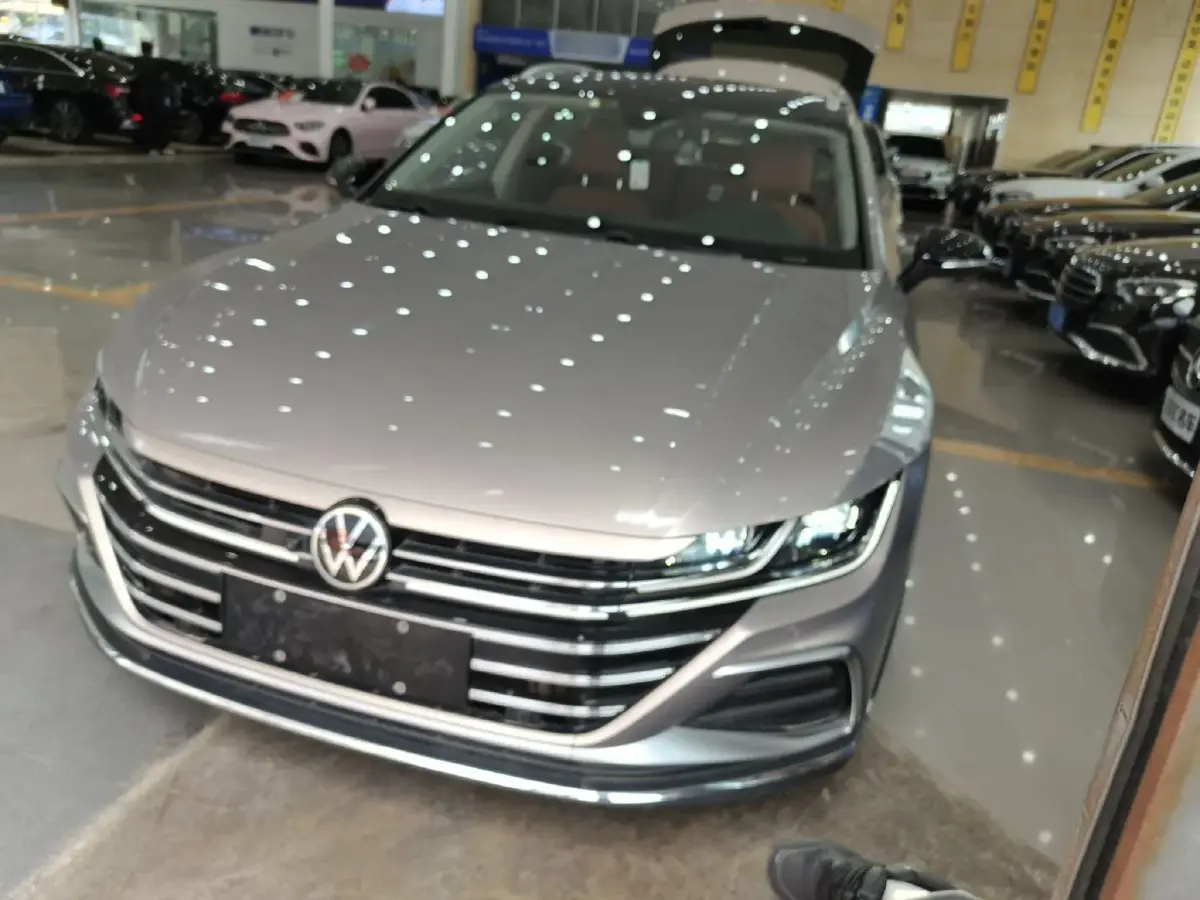 2021 Volkswagen CC 2.0T 220HP L4 7DCT