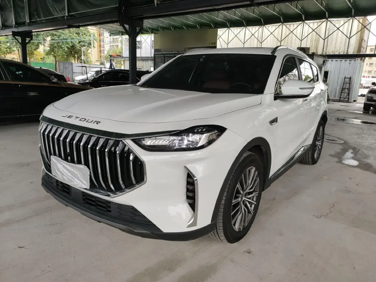 2024 Jetour X70 Plus 1.5T 156HP L4 6DCT