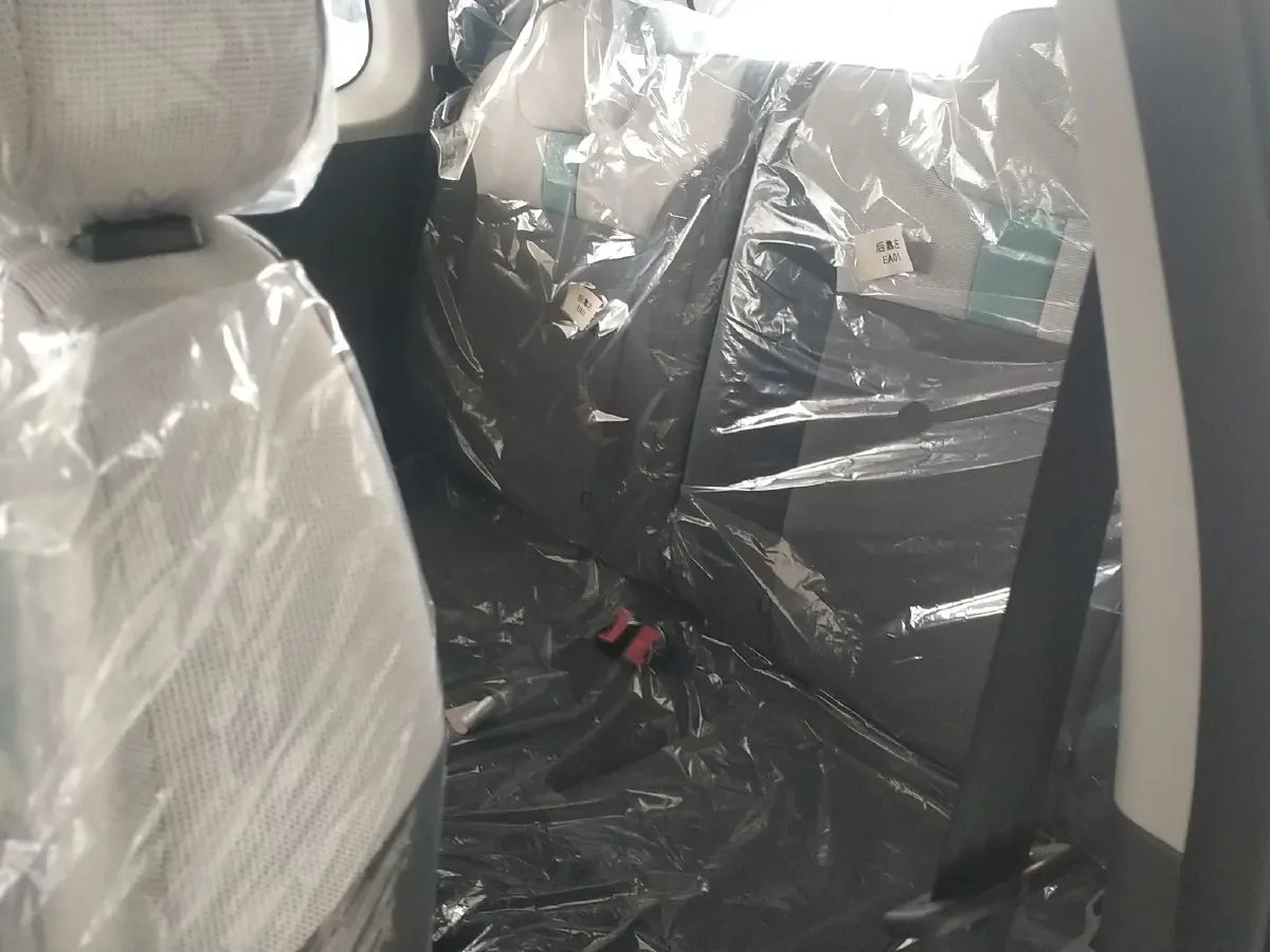 2025 ChangAn Lumin BEV 17.65KWH,autocango,china used car exporter,china ev exporter,chinese used car exporter,chinese used ev exporter