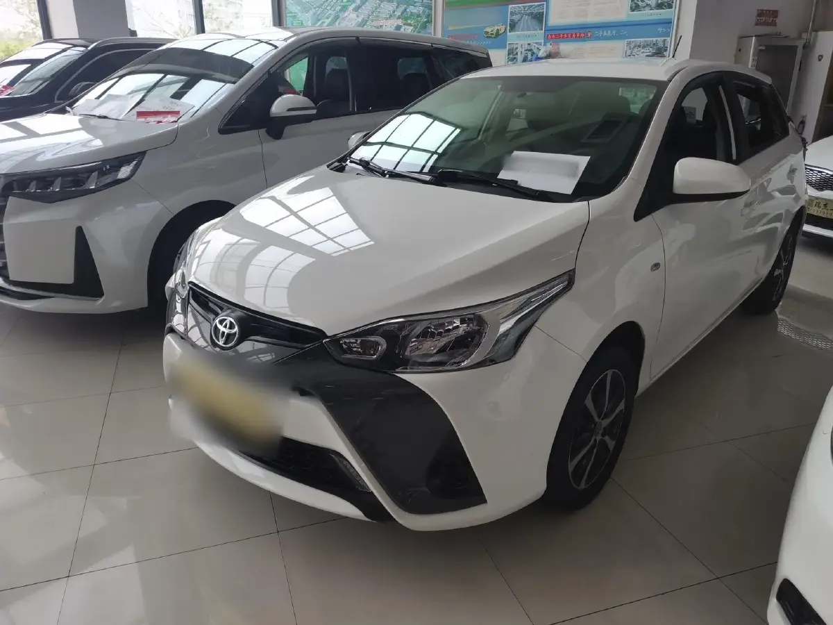 2022 Toyota Yaris L 1.5L 112HP L4 CVT