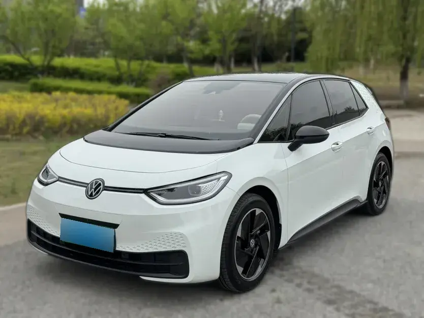 2025 Volkswagen ID.3 BEV 52.8KWH